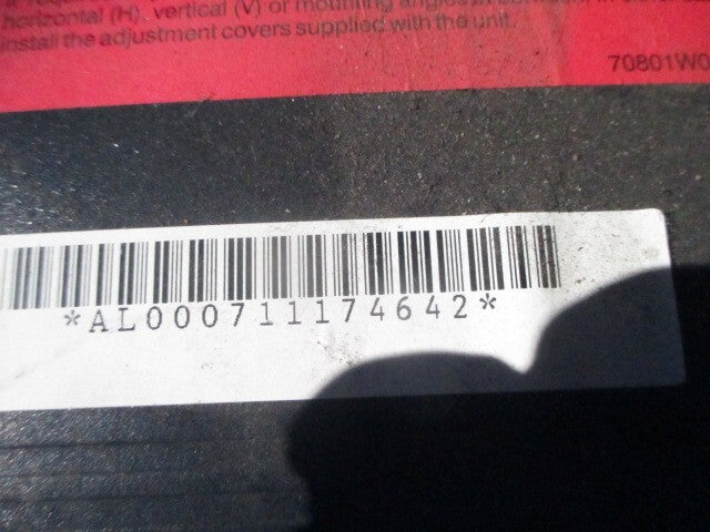 2002 BMW 3 SERIES DISC CD CHANGER MAGAZINE 020258
