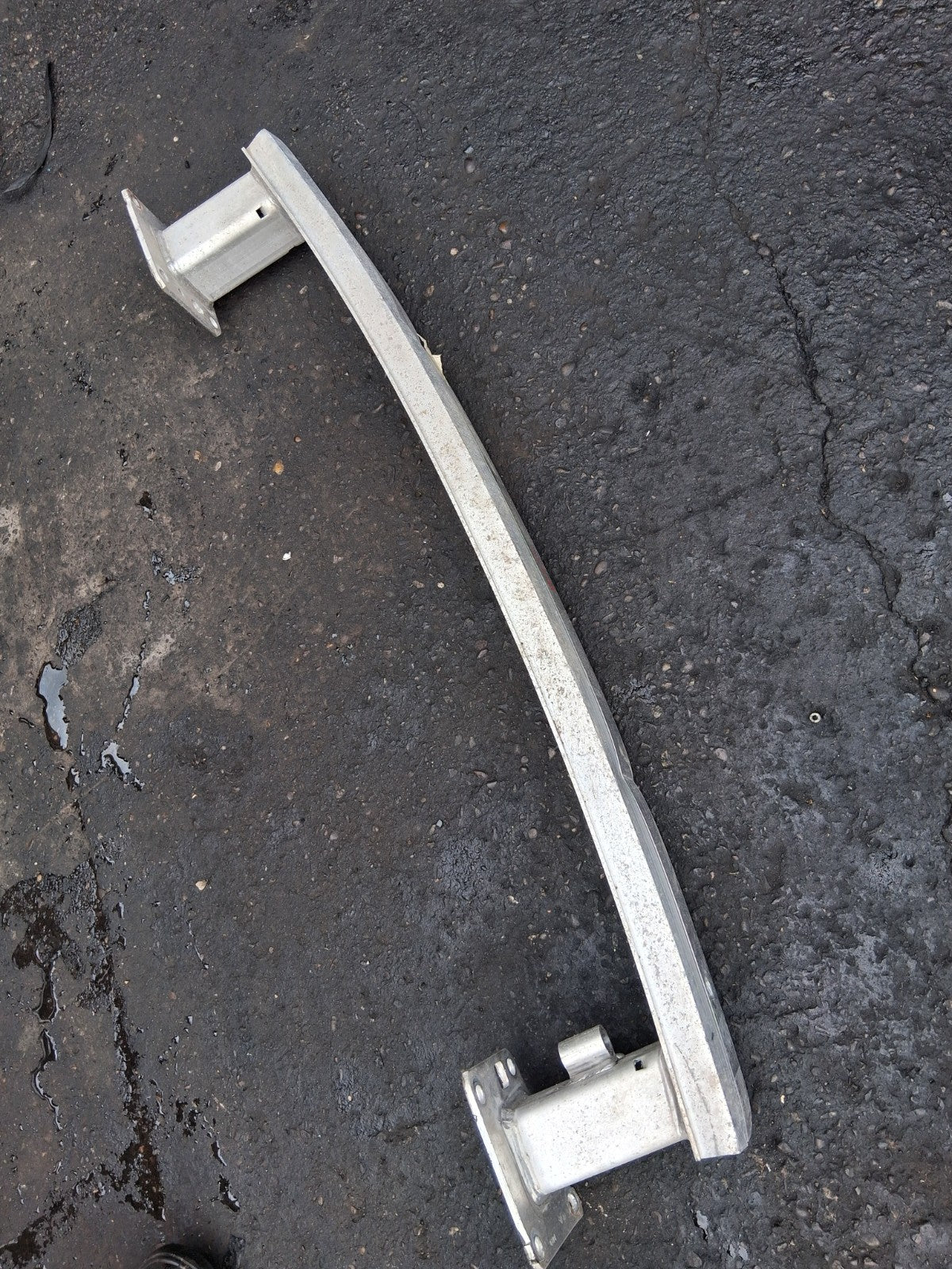 PEUGEOT 5008 MK2 2019 REAR BUMPER REINFORCEMENT CRASH BAR