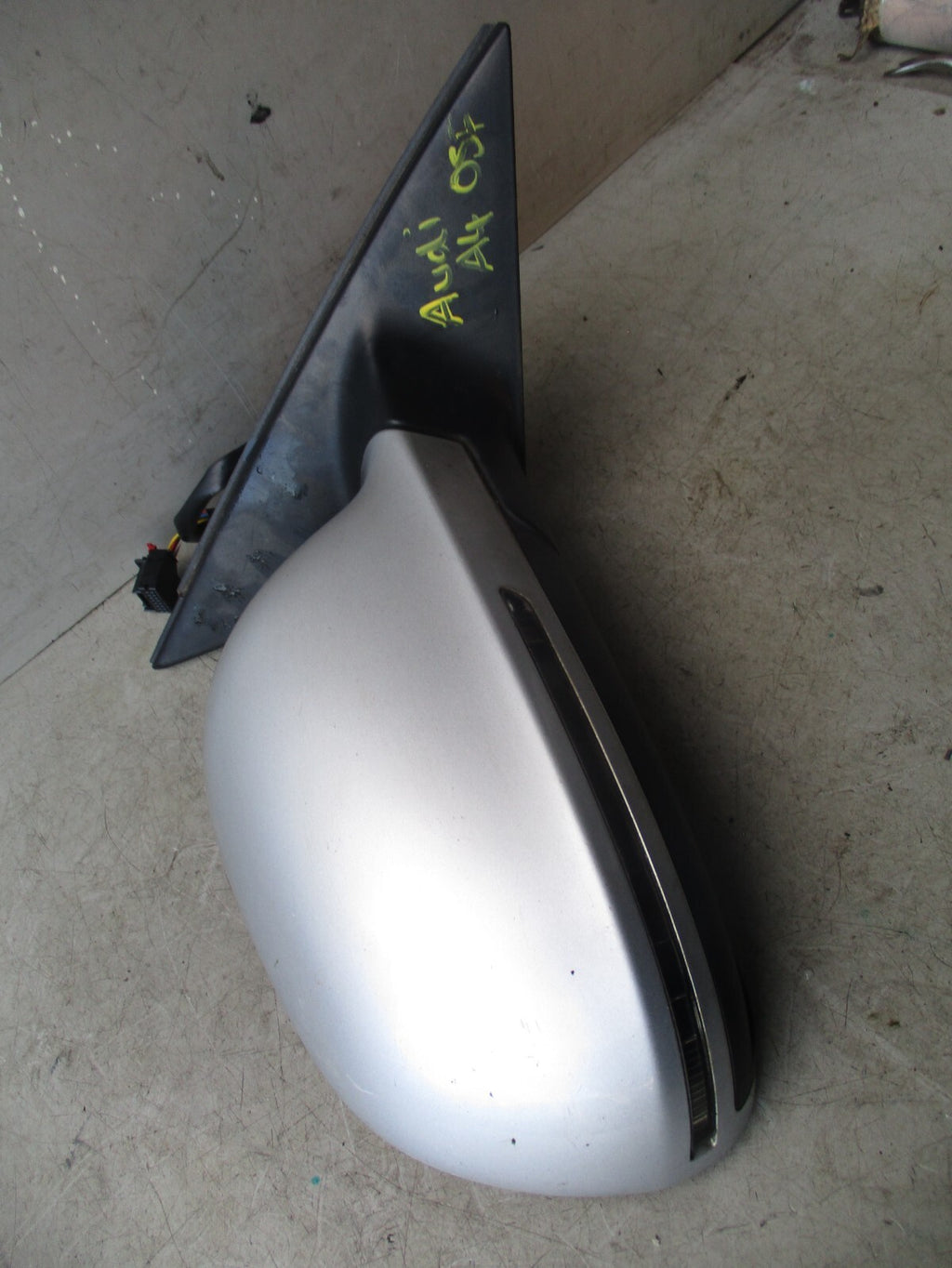 2008 AUDI A4 B8 OSF DRIVER SIDE FRONT ELECTRIC WING MIRROR SILVER LX7W