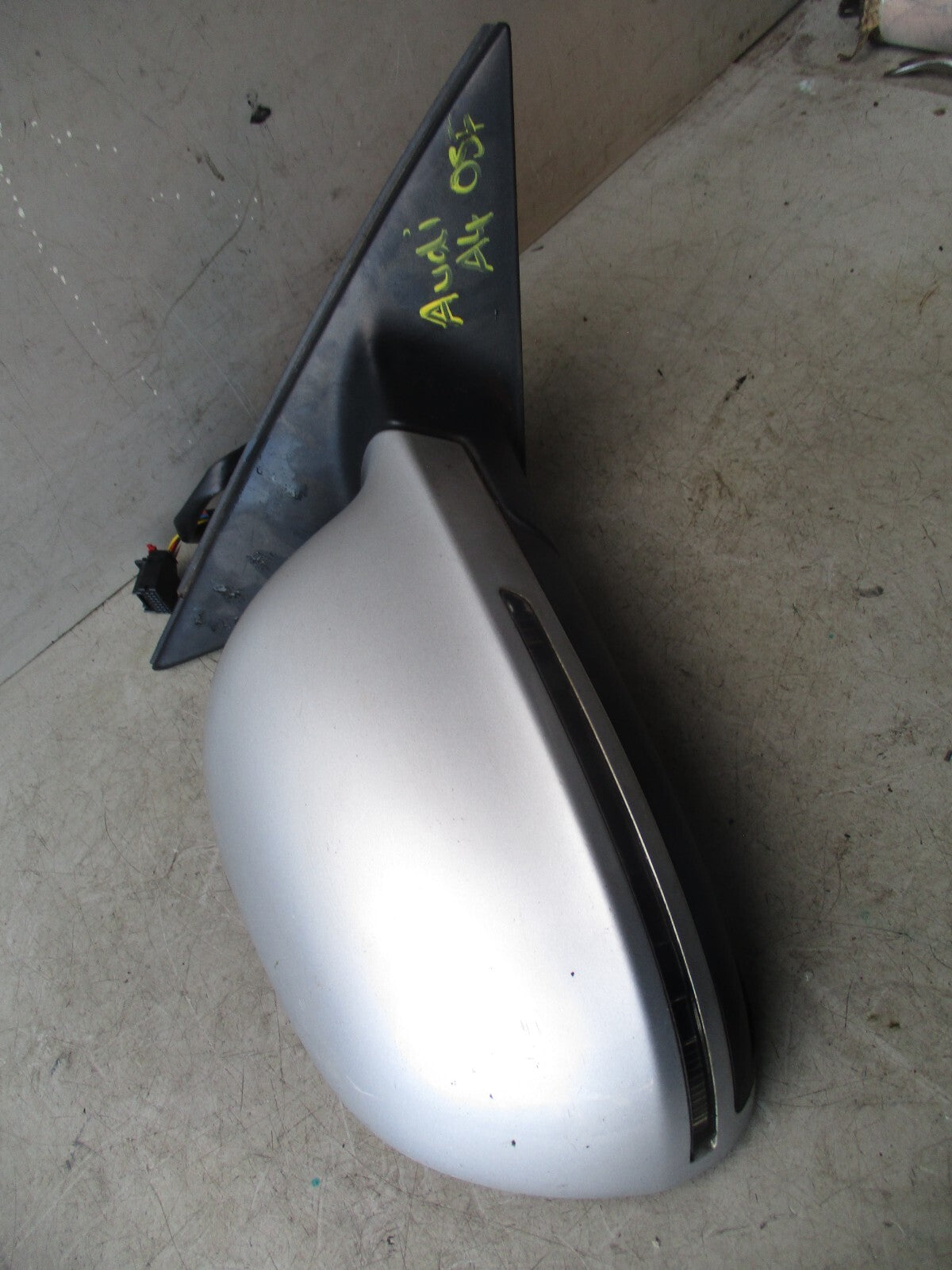 2008 AUDI A4 B8 OSF DRIVER SIDE FRONT ELECTRIC WING MIRROR SILVER LX7W