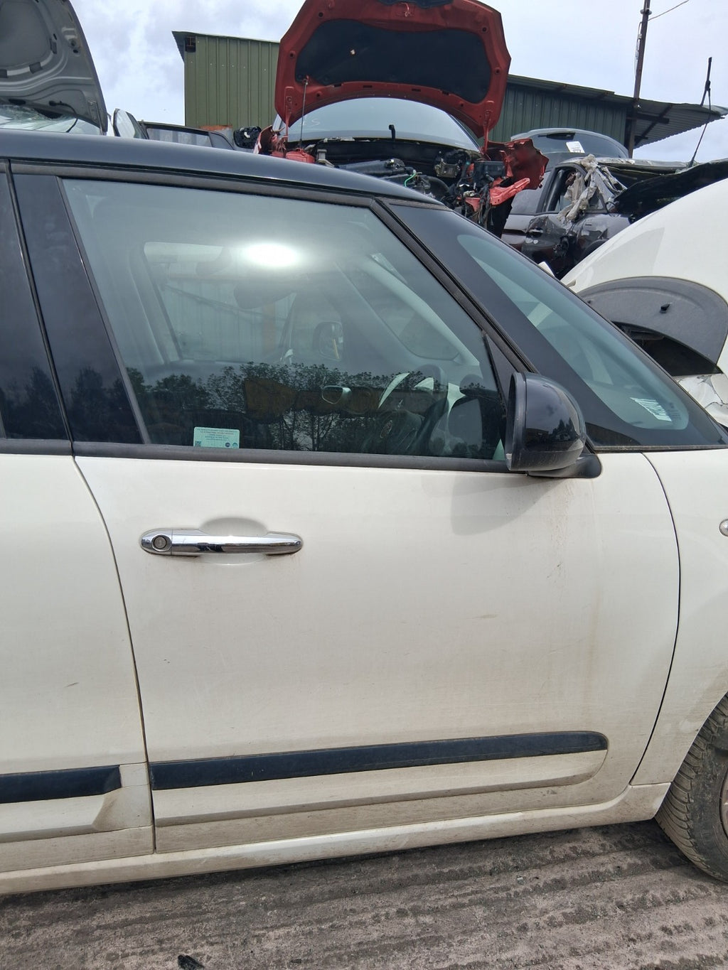 2019 FIAT 500L URBAN OSF DRIVER SIDE FRONT BARE DOOR WHITE BIANCO GELATO 934/A