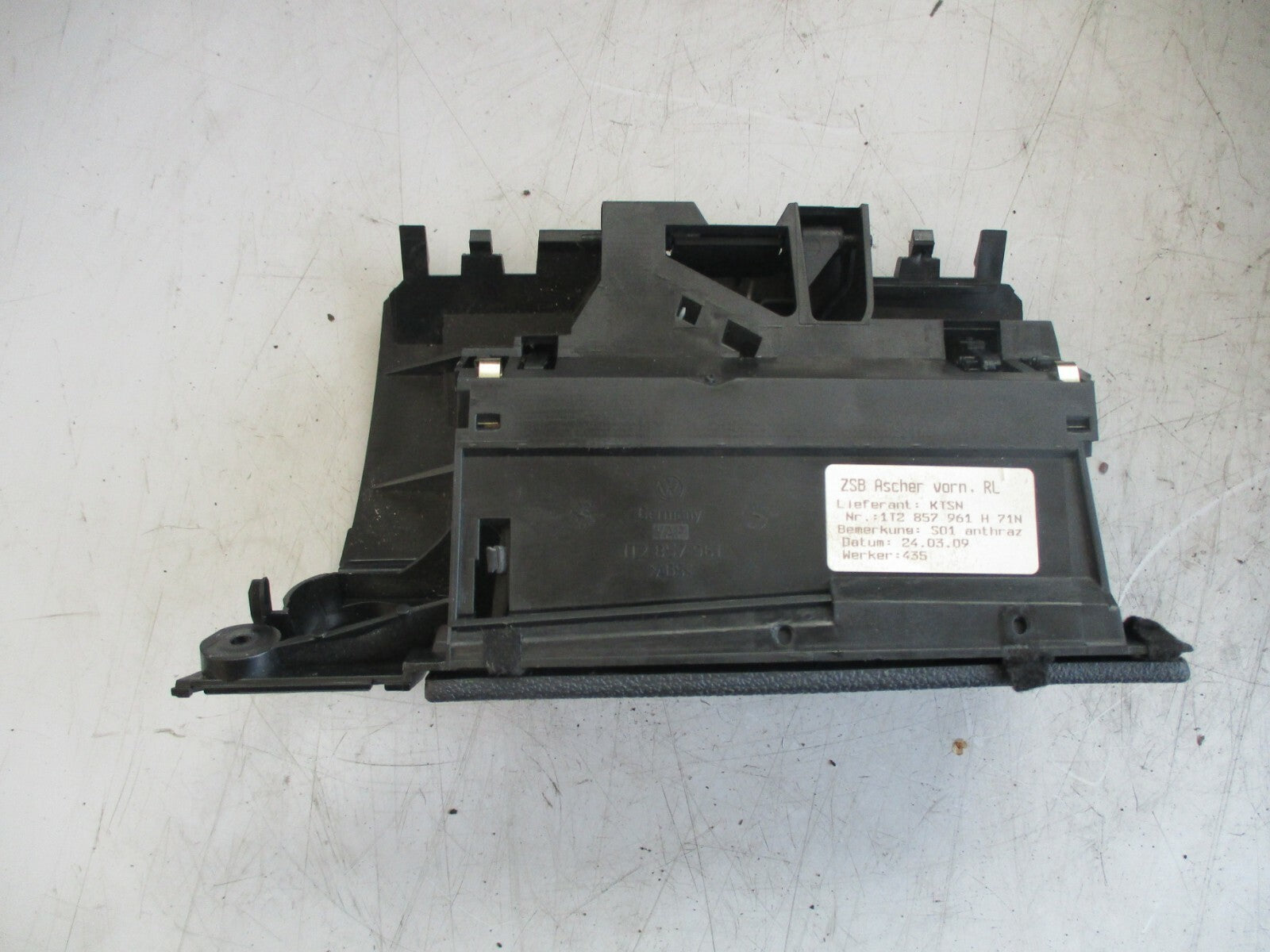 VW VOLKSWAGEN TOURAN 1T MK1 2009 FRONT ASH TRAY BLACK TRIM PANEL 1T2857961