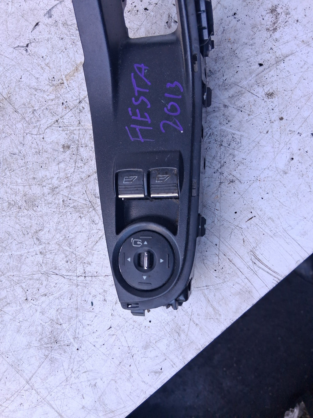 2014 FORD FIESTA MK7 OSF DRIVER SIDE FRONT RIGHT WINDOW SWITCH C1BT14A132BA