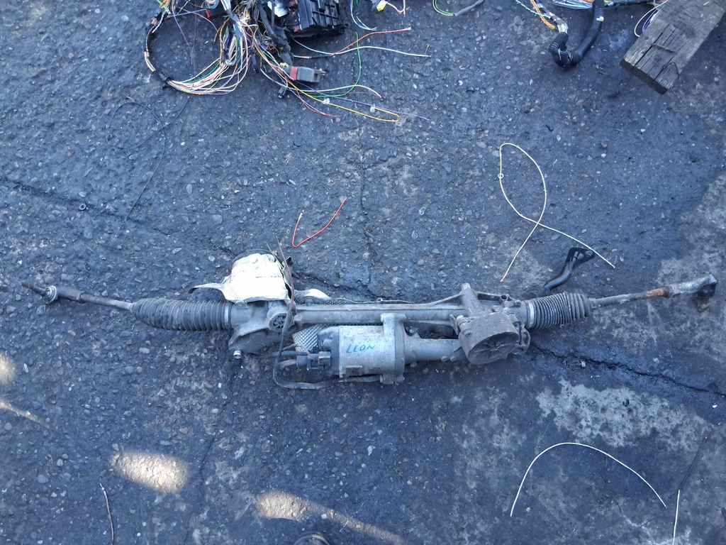 2017 SEAT LEON MK3 1.4 PETROL POWER STEERING RACK 5Q0909144T