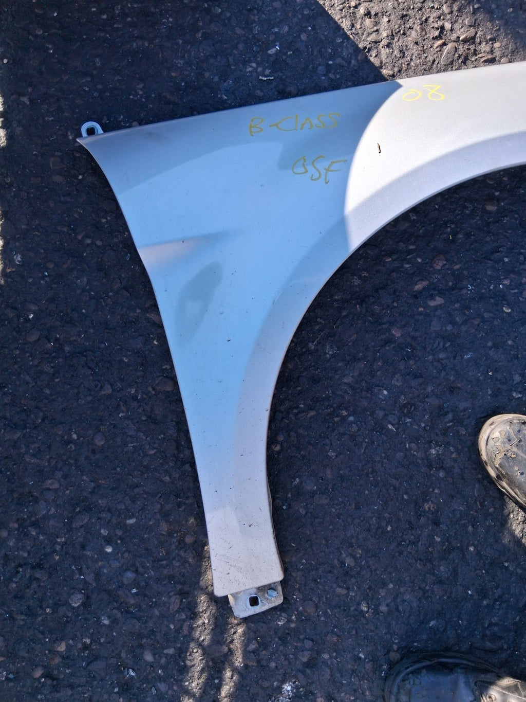2008 MERCEDES B CLASS W245 OSF DRIVER SIDE FRONT RIGHT WING PANEL SILVER