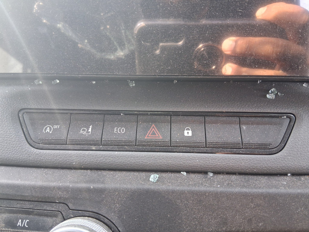 2025 RENAULT MASTER MK4 DASH MULTI SWITCH HAZARD AND ECO SWITCH
