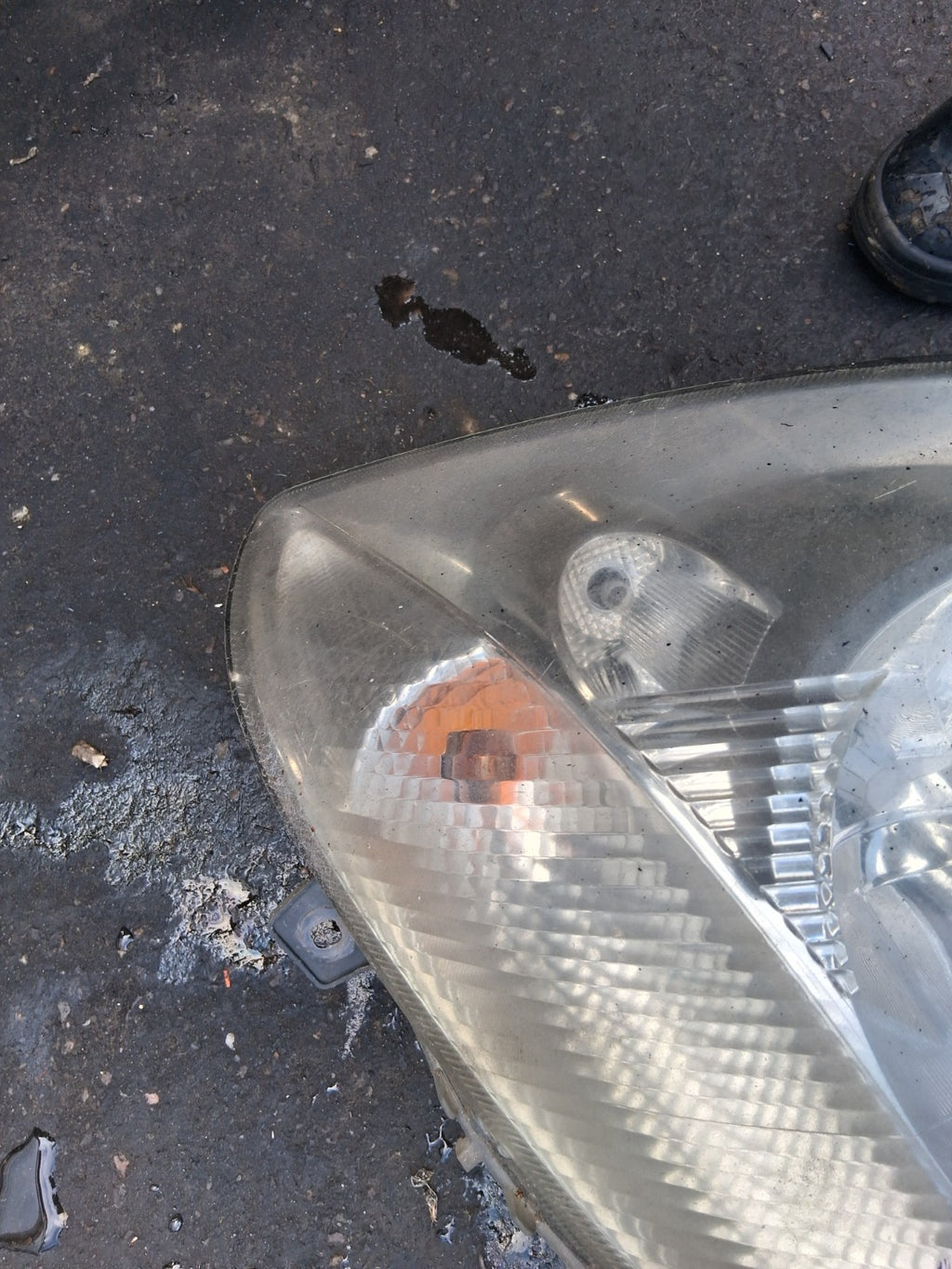 2016 MERCEDES SPRINTER W906 NSF PASSENGER SIDE FRONT LEFT HEADLIGHT A9068200361