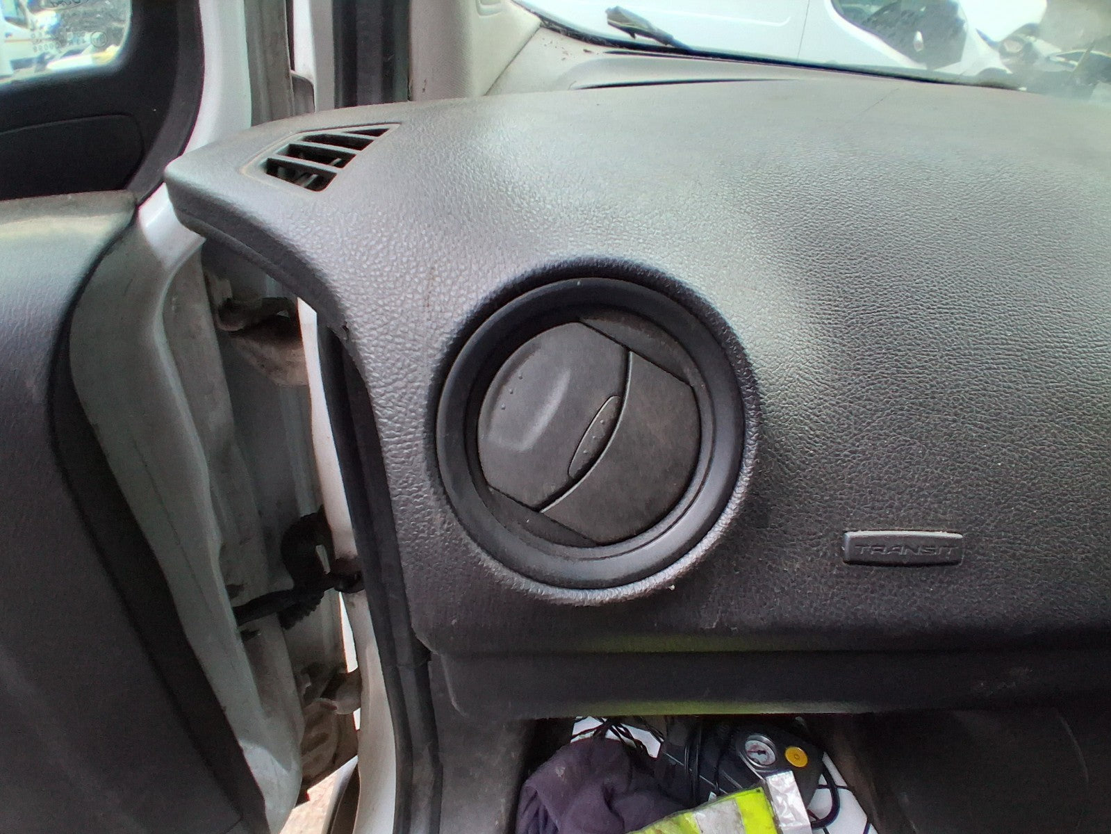 2015 FORD TRANSIT COURIER MK1 NSF PASSENGER SIDE FRONT AIR VENT