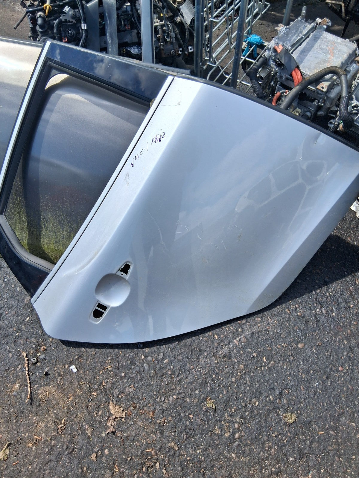 2016 VOLVO V40 D3 OSR DRIVER SIDE REAR RIGHT BARE DOOR SILVER