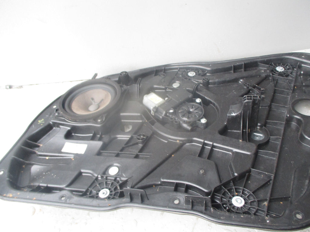 HYUNDAI I40 2015 OSF DRIVER SIDE FRONT WINDOW REGULATOR & MOTOR 824603Z010