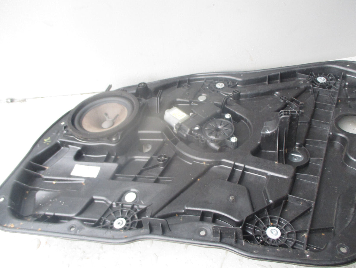 HYUNDAI I40 2015 OSF DRIVER SIDE FRONT WINDOW REGULATOR & MOTOR 824603Z010