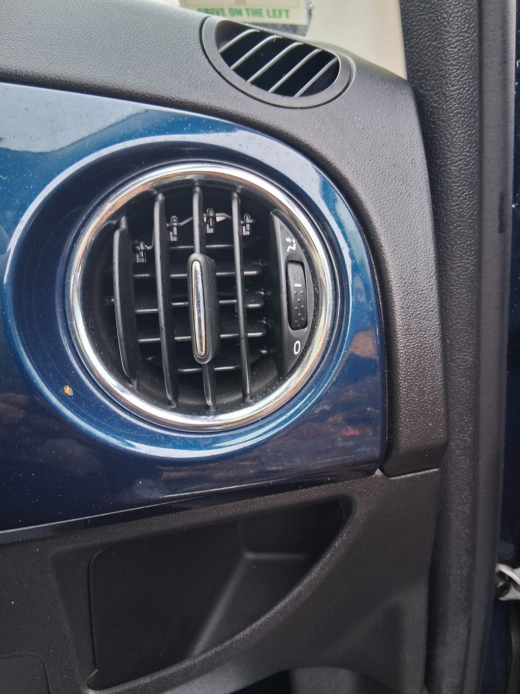 2023 FIAT 500 MHEV OSF DRIVER SIDE FRONT RIGHT AIR VENT