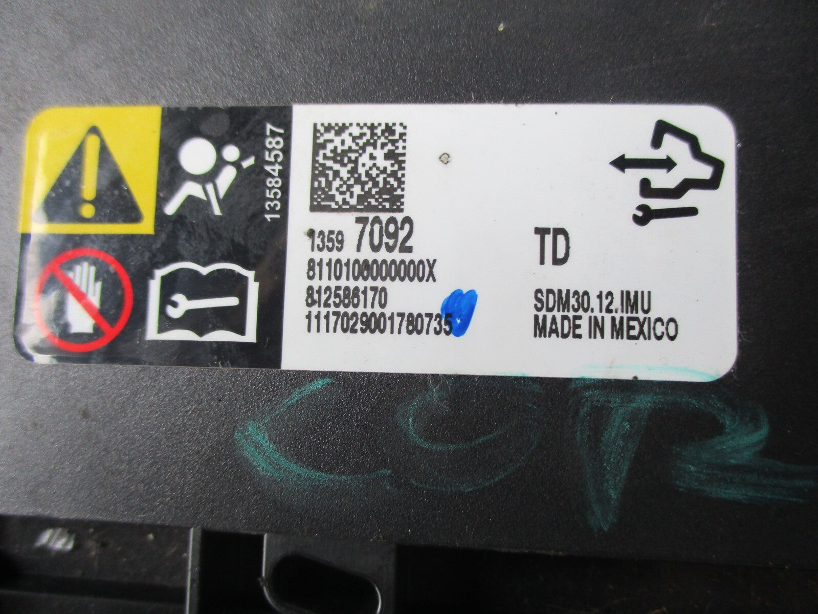 VAUXHALL CORSA E AIRBAG CONTROL MODULE 13597092