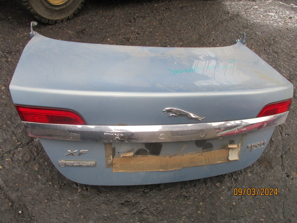 JAGUAR XF X250 2010 REAR COMPLETE TAILGATE BOOTLID LIGHT BLUE