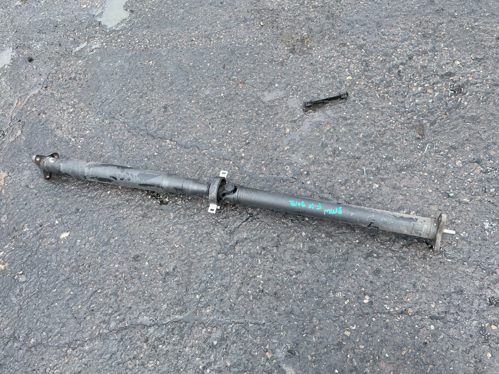BMW 5 SERIES F10 2012 520D 2.0 DIESEL AUTO PROP SHAFT PROPSHAFT PROP 7614663
