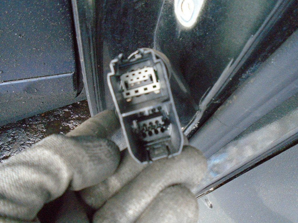 FORD MONDEO MK4 PREFACELIFT 2010 OSR DRIVER REAR COMPLETE DOOR PANTHER BLACK