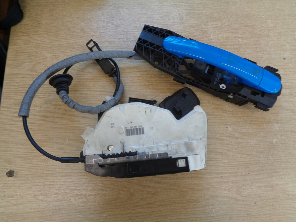 VOLKSWAGEN POLO PASSENGER SIDE FRONT DR LOCK MECHANISM WITH EXTERIOR DR HANDLE