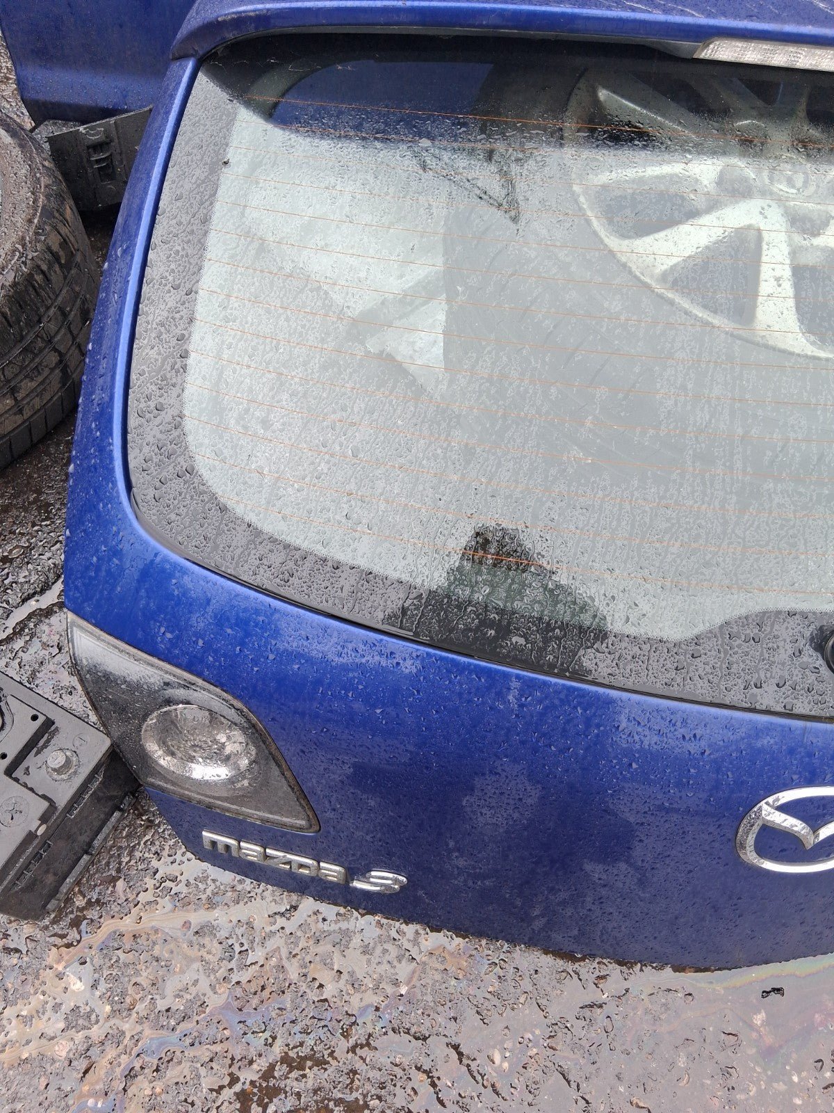 2008 MAZDA 3 BL TAKARA COMPLETE REAR TAILGATE BOOTLID BLUE