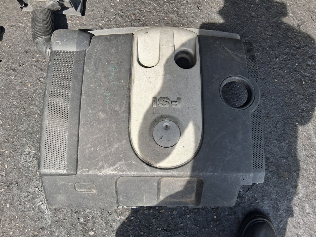 VW VOLKSWAGEN GOLF 2005 MK5 ENGINE COVER TOP LID 03C129607K