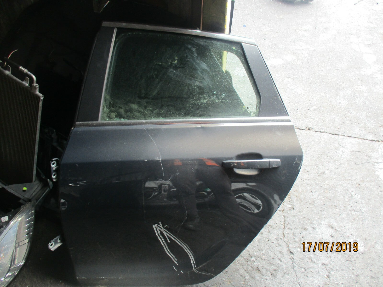 RENAULT MEGANE MK3 COMPLETE PASSENGER NEAR SIDE REAR DOOR BLACK