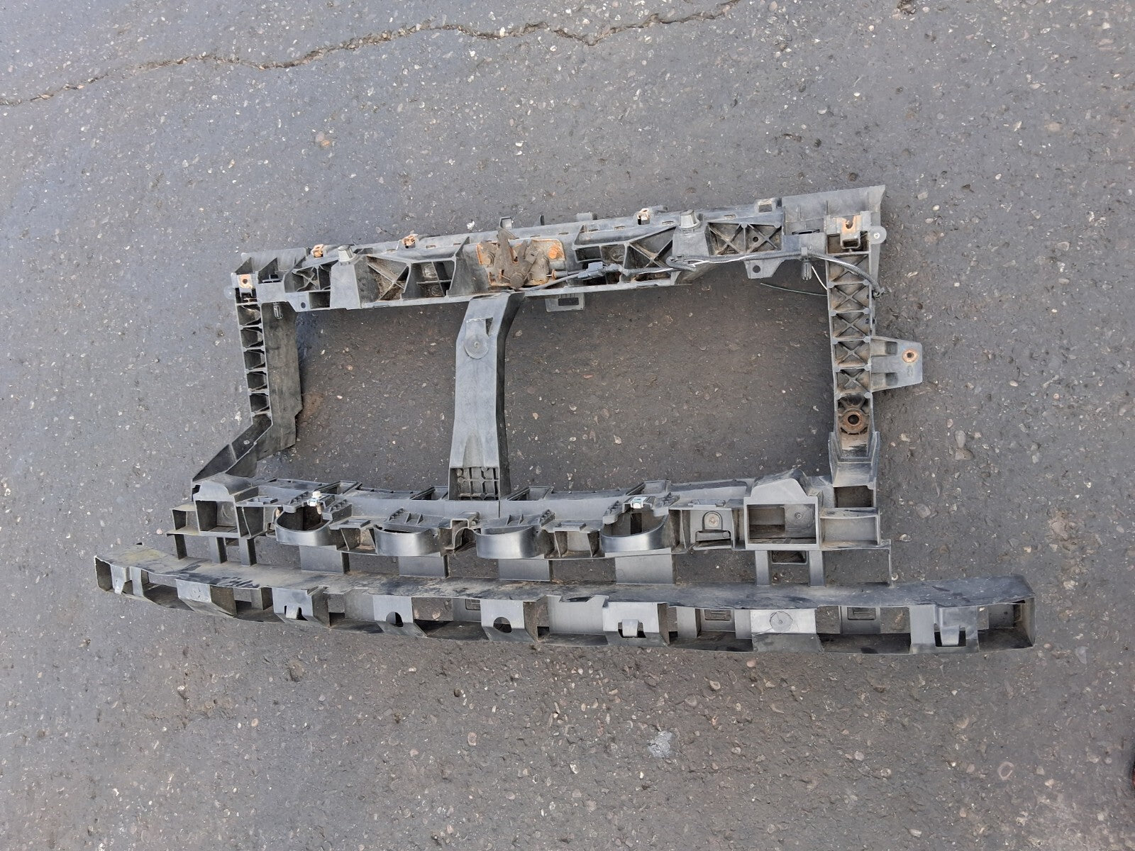2015 VAUXHALL VIVARO MK2 FRONT RADIATOR SLAM PANEL 93868911