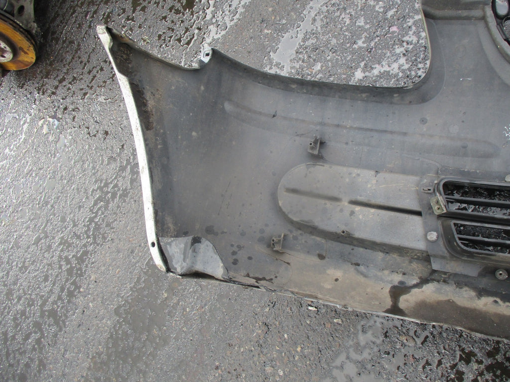 2002 VAUXHALL AGILA MPV FRONT BUMPER AND GRILL GRILLE COMPLETE SILVER
