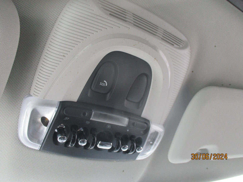 BMW MINI COUNTRYMAN F60 2021 FRONT INTERIOR ROOF READING LIGHT SWITCH PANEL
