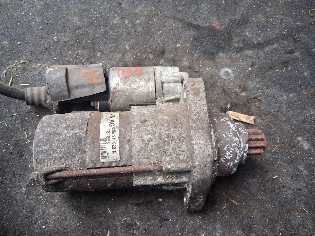 2008 VOLKSWAGEN PASSAT B6 2.0 DIESEL STARTER MOTOR 02M911023N