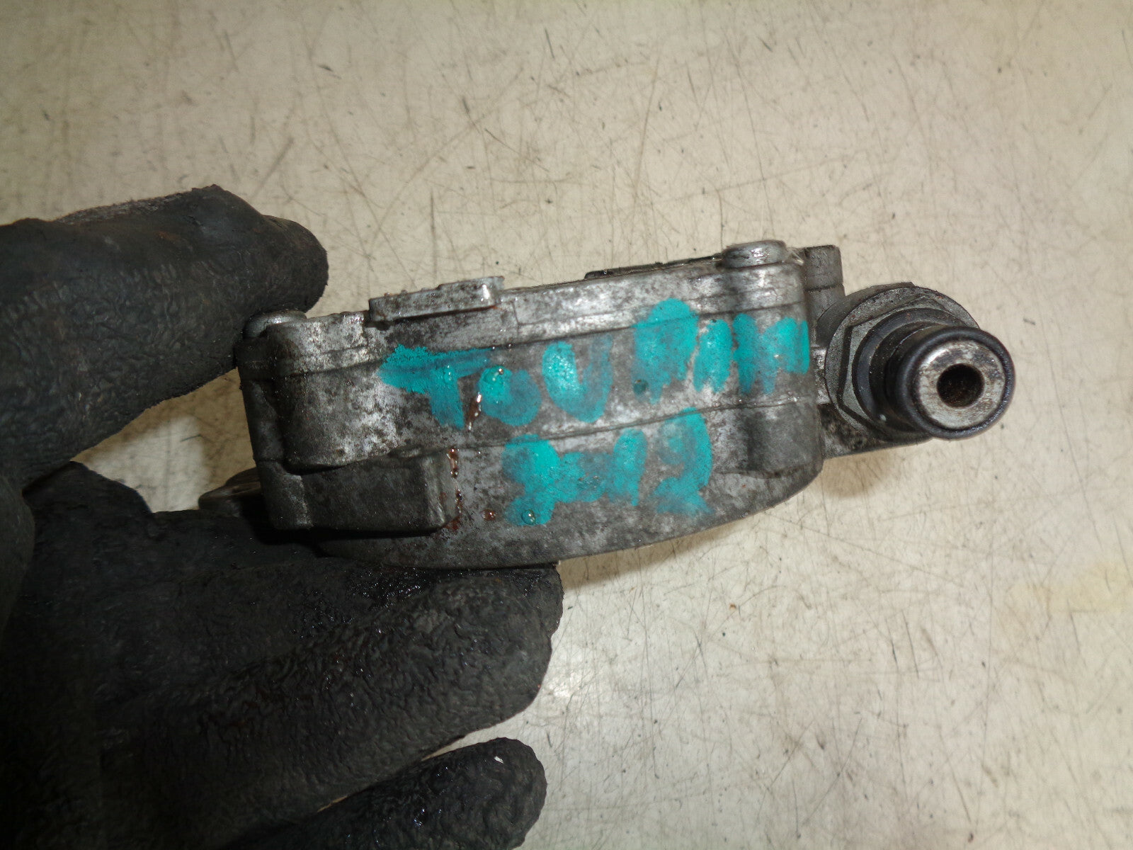 VW VOLKSWAGEN TOURAN MK2 2012 DIESEL VACCUM PUMP 03L145100