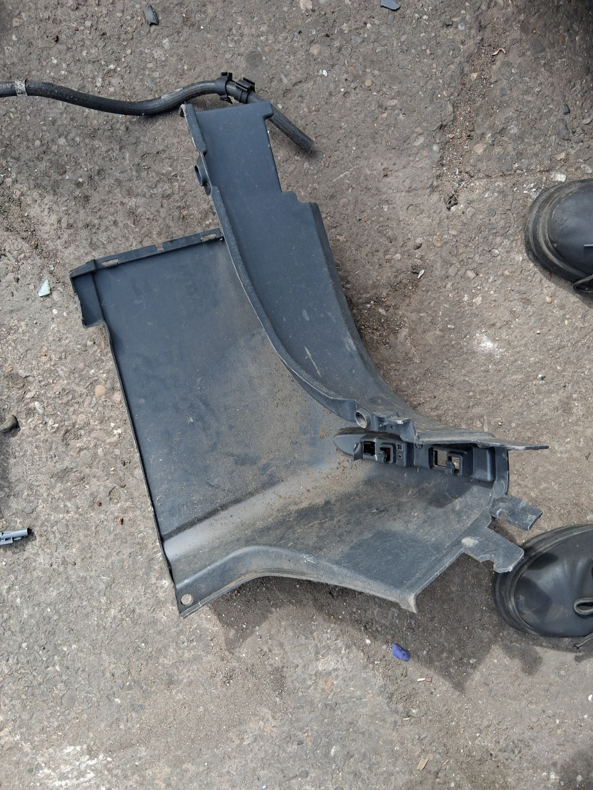 2023 MERCEDES SPRINTER W907 OSR DRIER SIDE REAR RIGHT BUMPER CORNER A9108801900