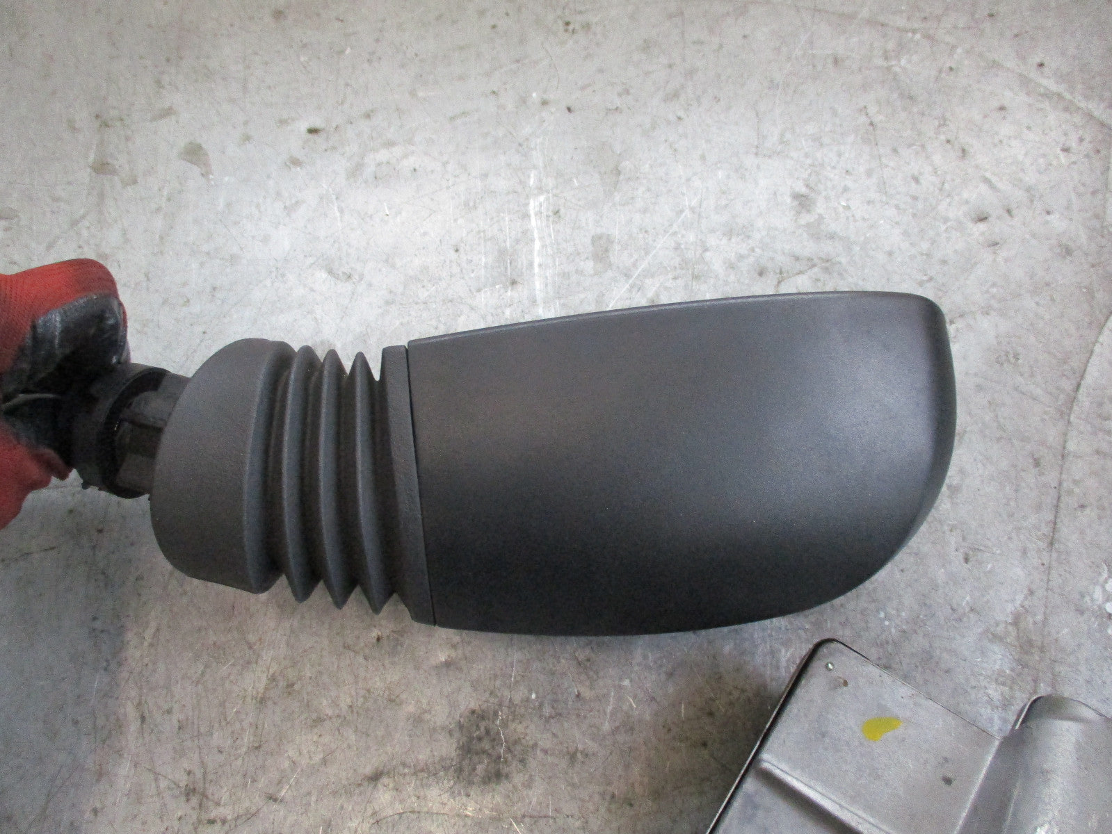 FIAT PUNTO NS PASSENGER SIDE MANUAL WING MIRROR E11026289