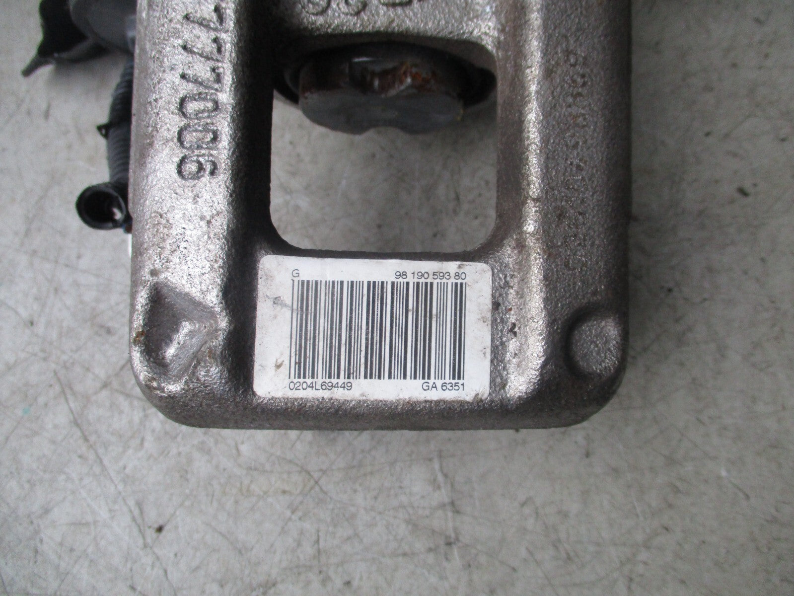 2023 VAUXHALL GRANDLAND NSR PASSENGER SIDE REAR BRAKE CALIPER 9819059380