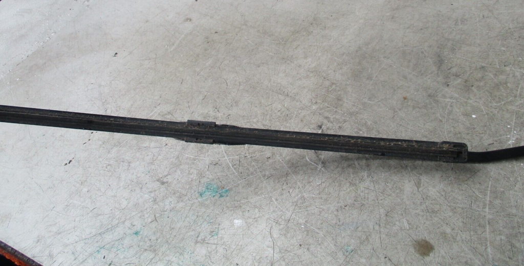 2010 BMW WINDOW WIPER BLADE 61 61-7 253