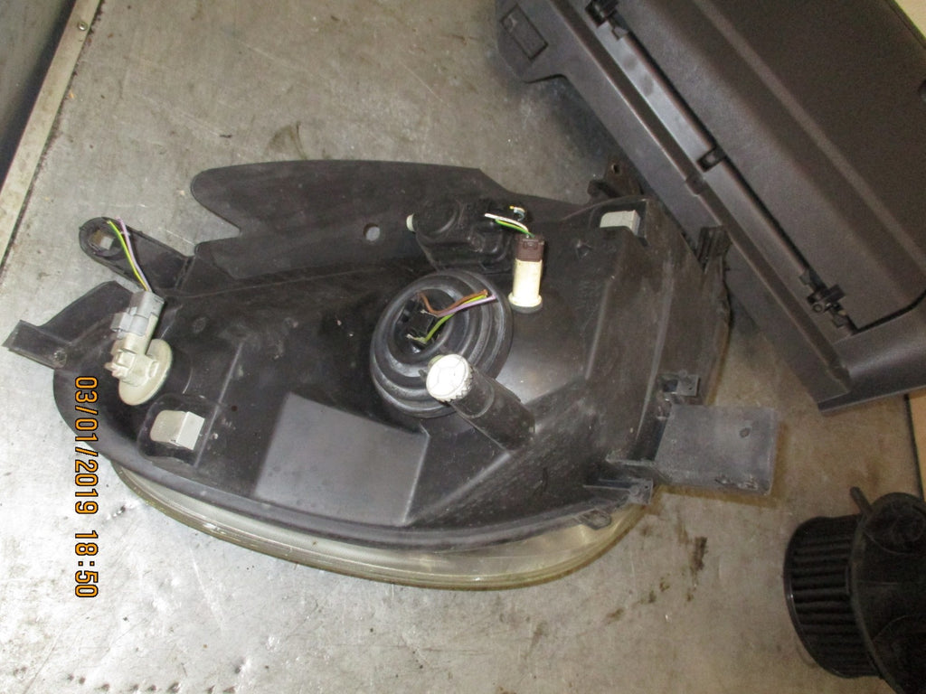 CITROEN XSARA PICASSO NS PASSENGER HEADLIGHT 89310190