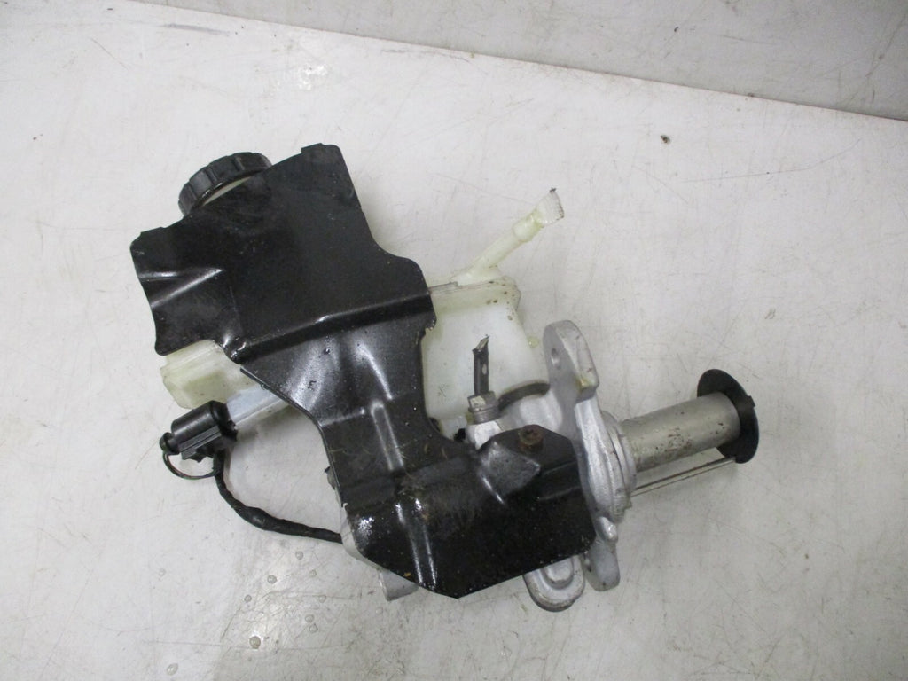 AUDI A3 8V S LINE 2.0 TDI 2017 BRAKE MASTER CYLINDER FLUID RESERVOIR 502611301G