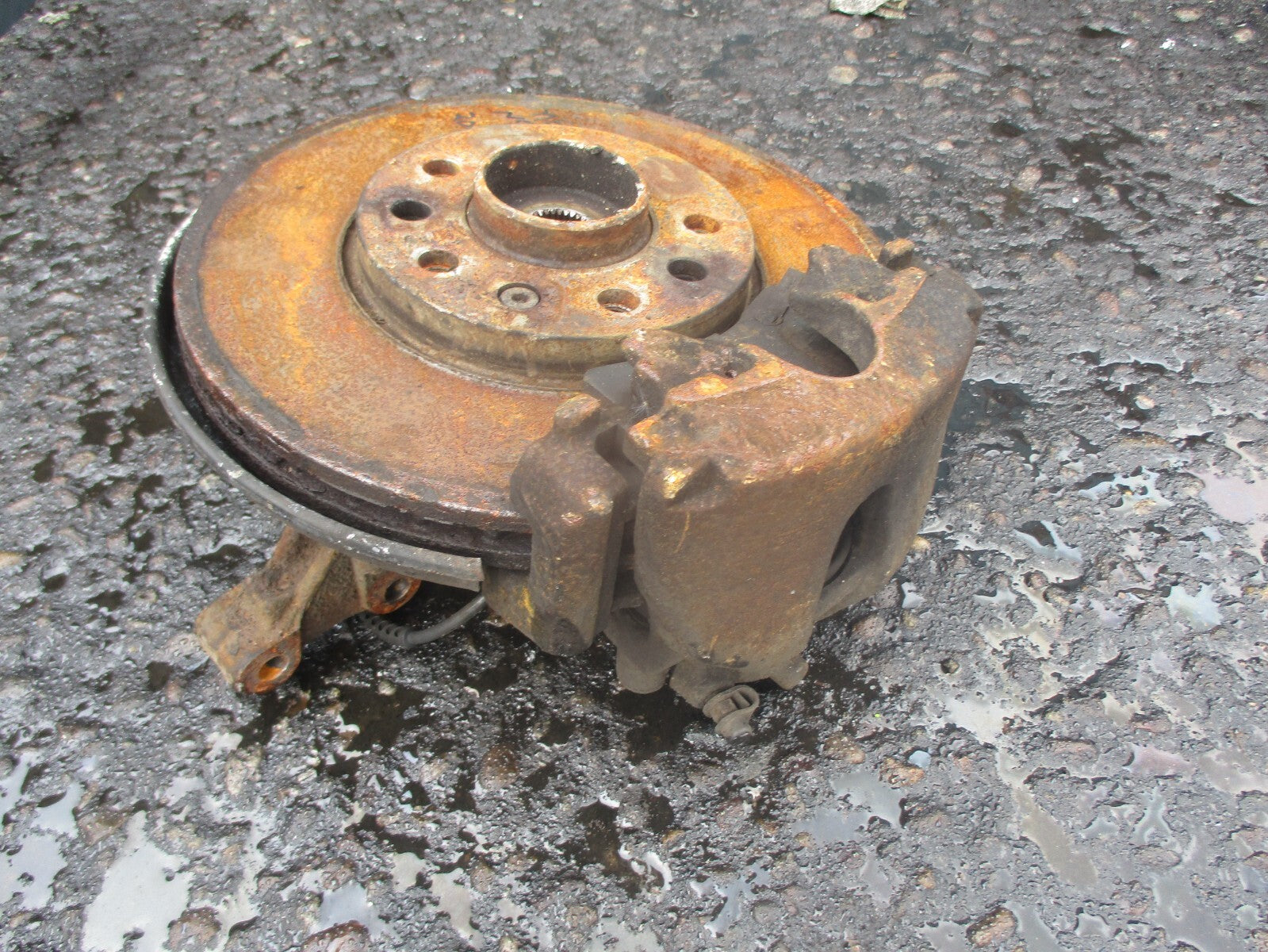 VAUXHALL MERIVA B 2011 1.4 PETROL MANUAL NS PASSENGER SIDE HUB CALIPER