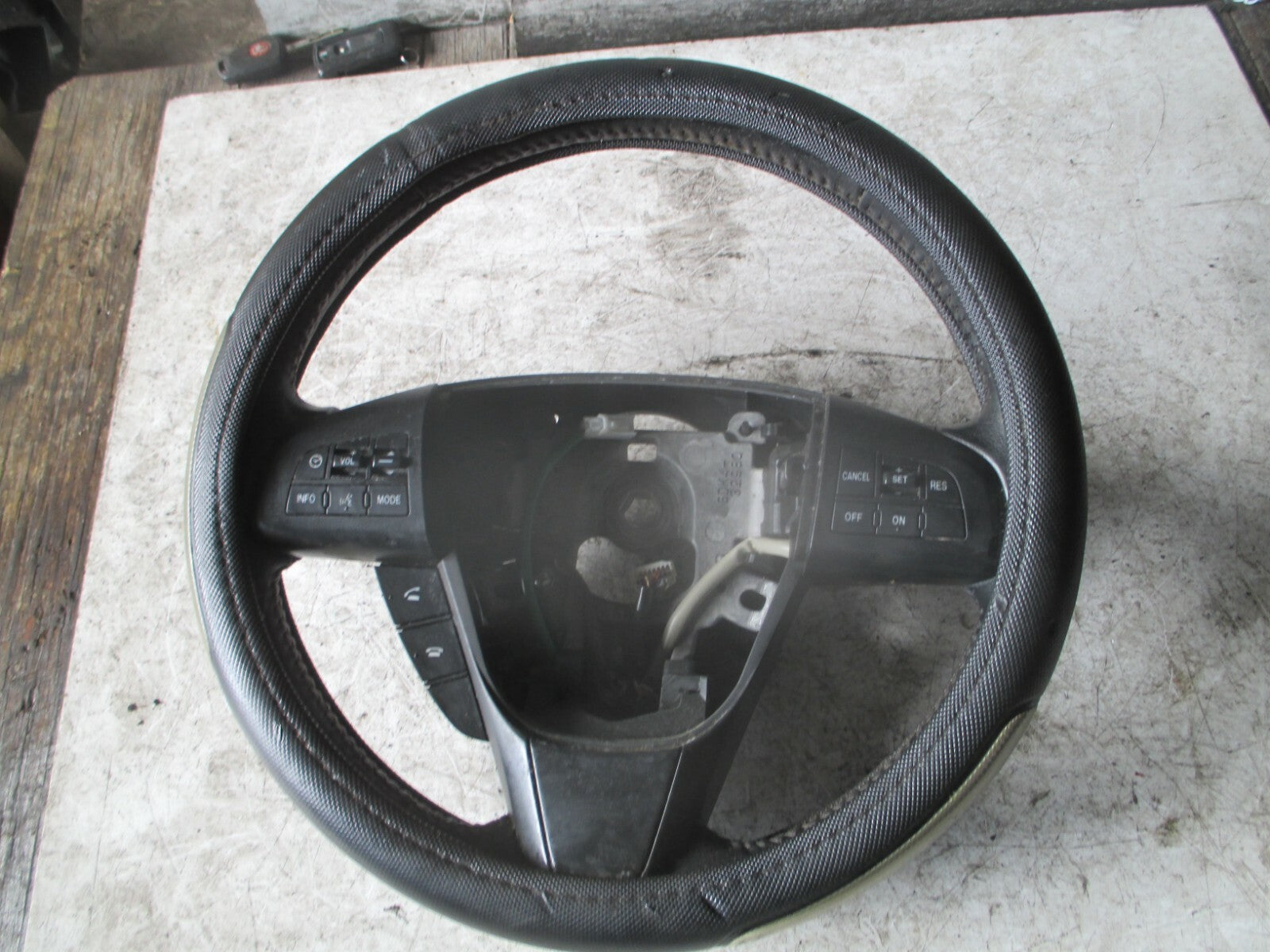 MAZDA 6 2011 MK2 MULTI FUNCTION STEERING WHEEL