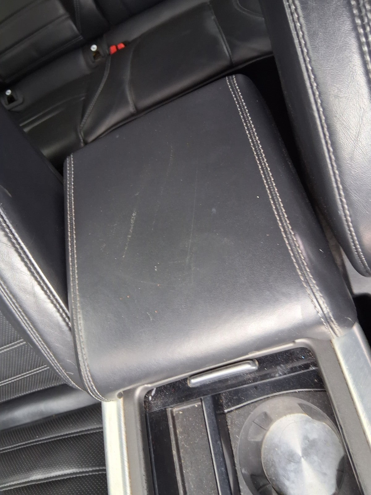2016 RANGE ROVER EVOQUE L538 CENTER CONSOLE LEATHER ARM REST