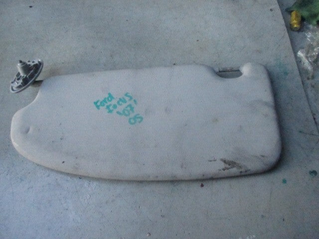 2007 FORD FOCUS SUN VISOR OS DRIVERS SIDE FRONT SUN VISOR