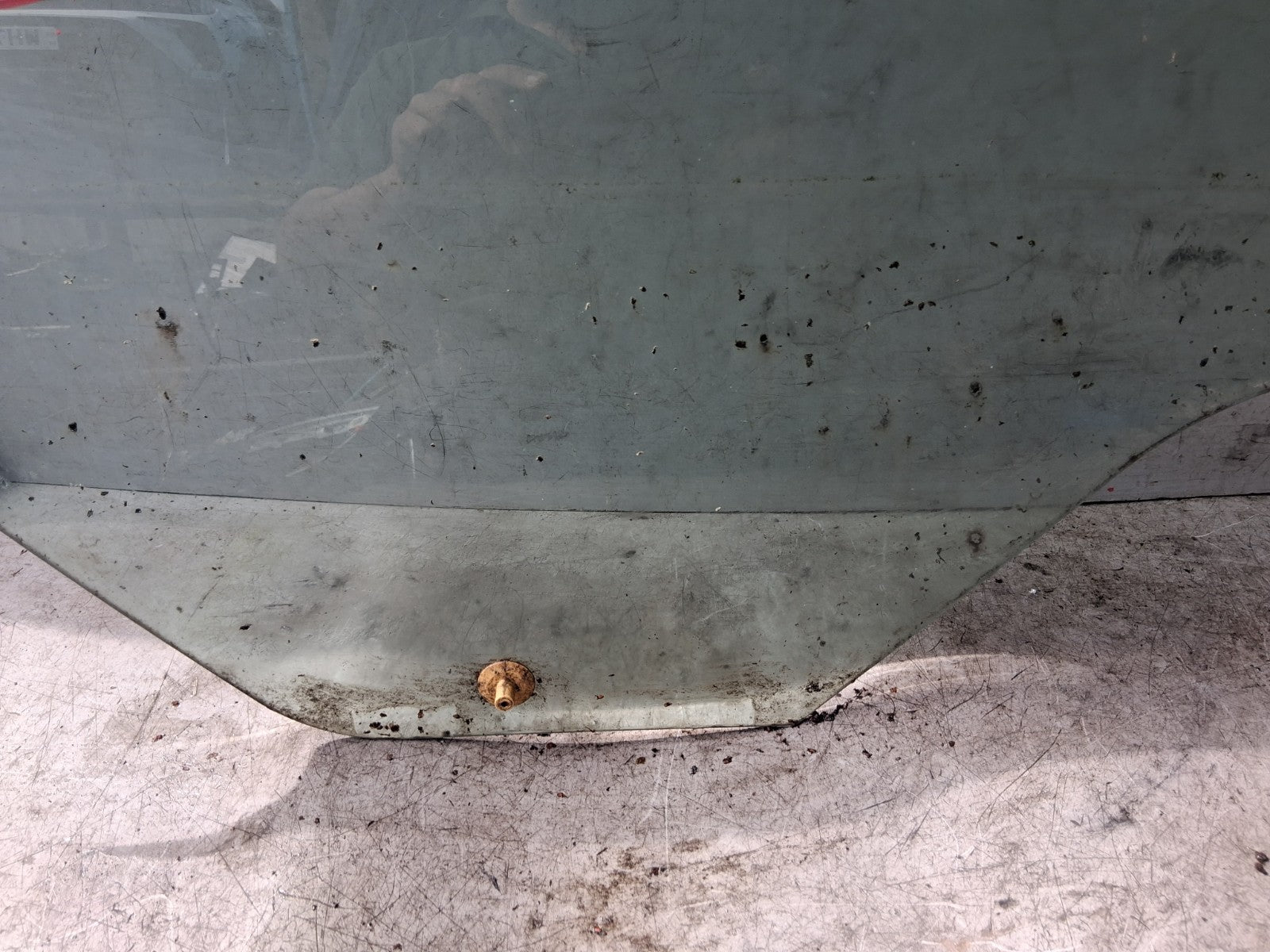 FORD FIESTA MK7 NSR PASSENGER SIDE REAR LEFT WINDOW GLASS 8A61A25713