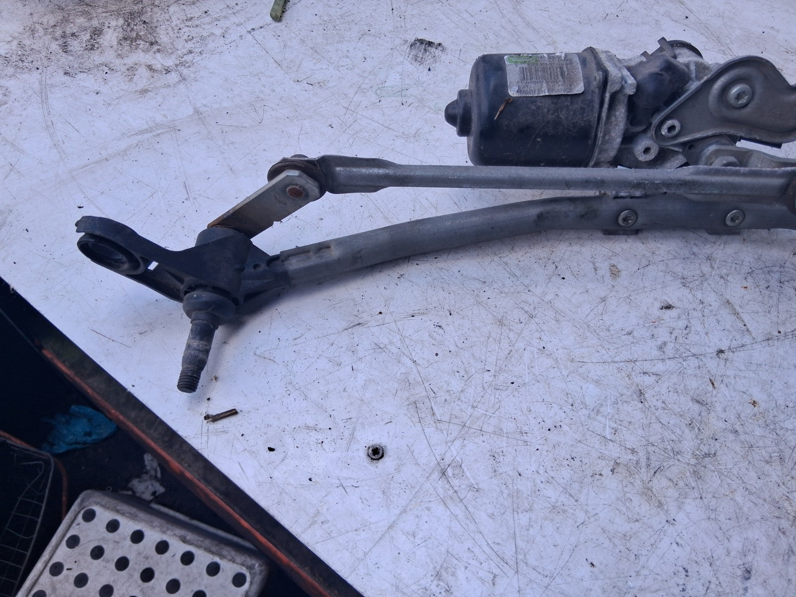 2018 MERCEDES CITAN FRONT WINDSCREEN WIPER MOTOR LINKAGE