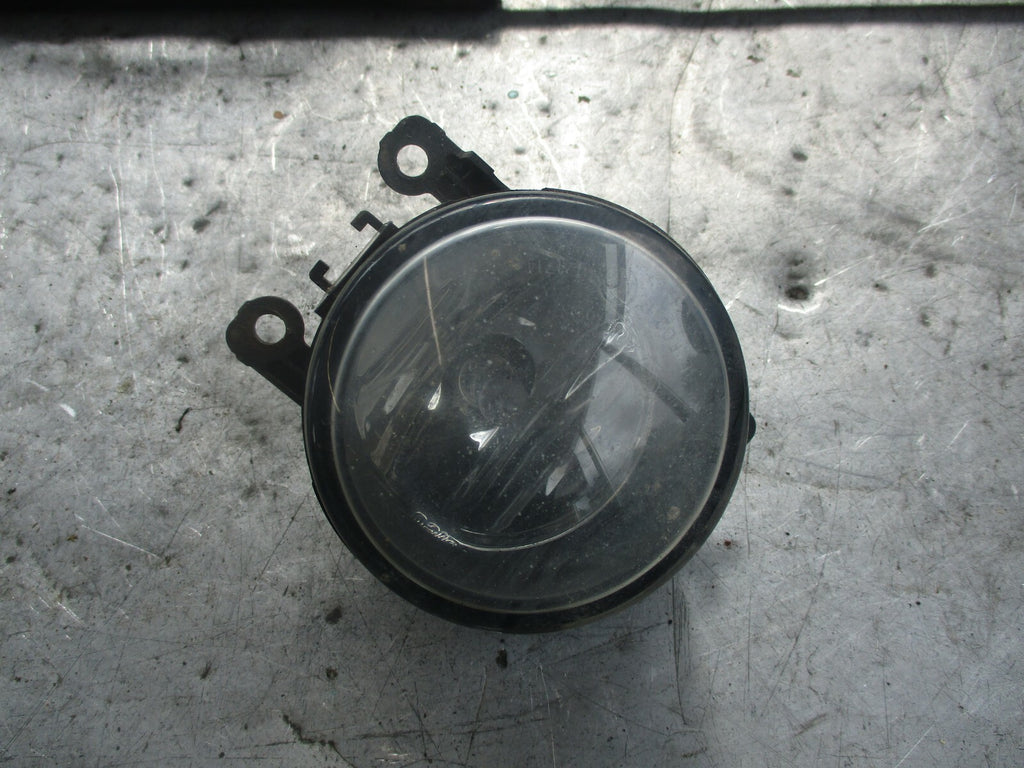 FORD FOCUS MK2 FRONT BUMPER UNIVERSAL FOG LIGHT 2N1115201AB