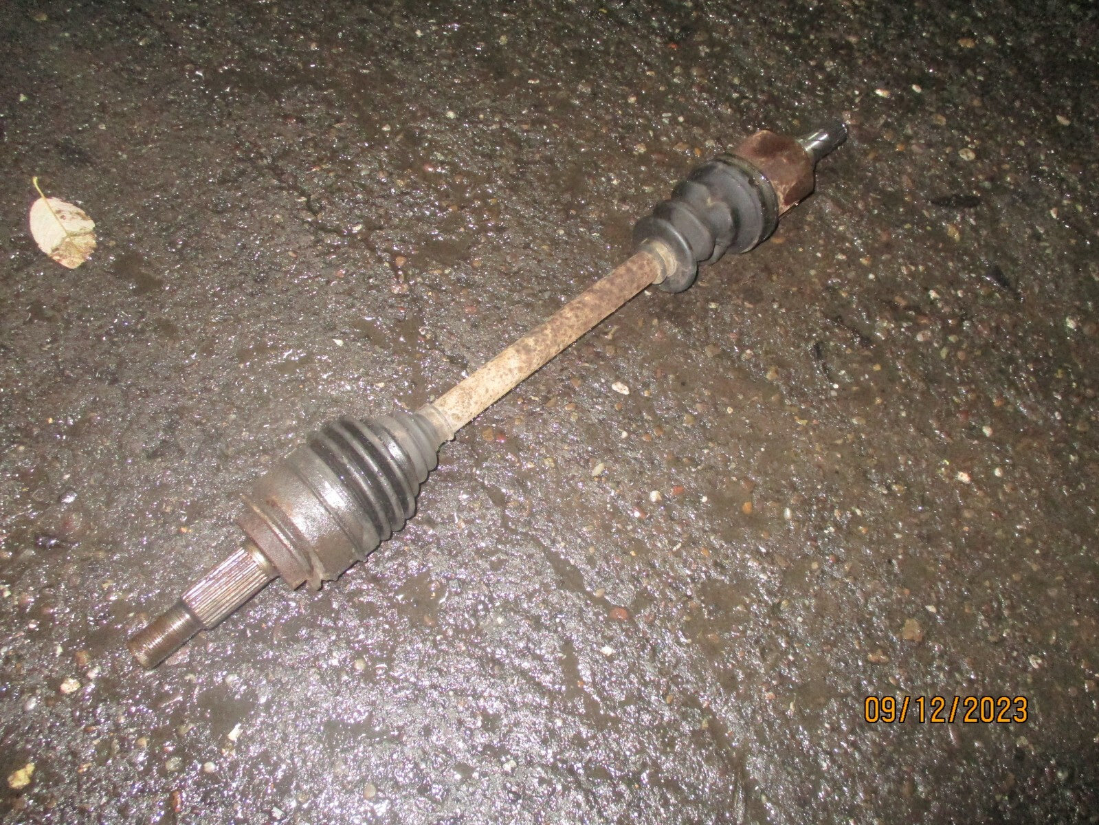 RENAULT KANGOO MK2 2010 1.5 DIESEL NSF PASSENGER SIDE FRONT DRIVESHAFT