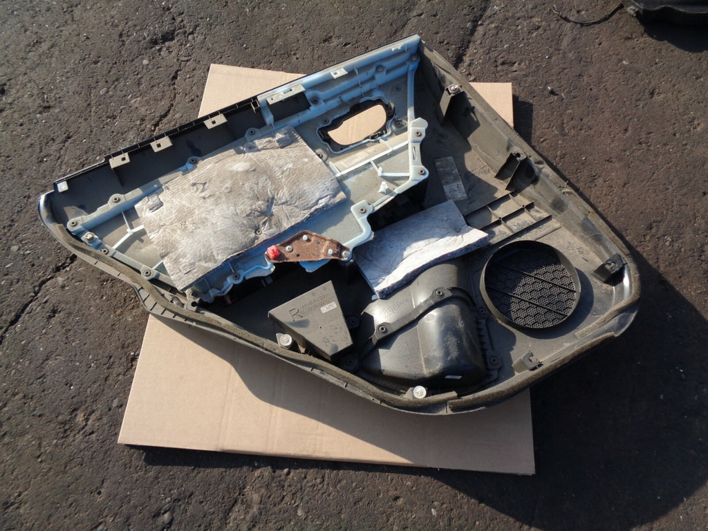 TOYOTA AURIS MK2 2018 OSR DRIVER SIDE REAR DOOR DOOR CARD 6773502230