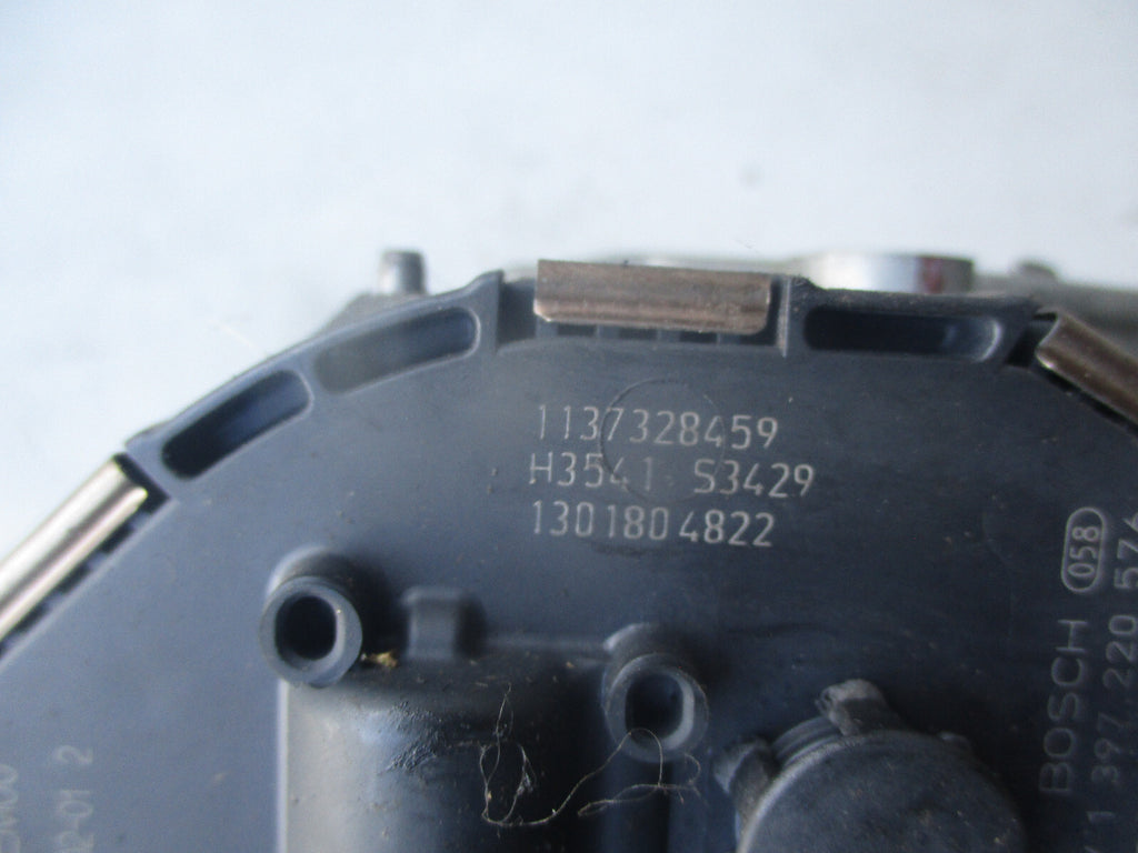 PEUGEOT 3008 2010 NS PASSENGER SIDE FRONT WIPER MOTOR 1137328459