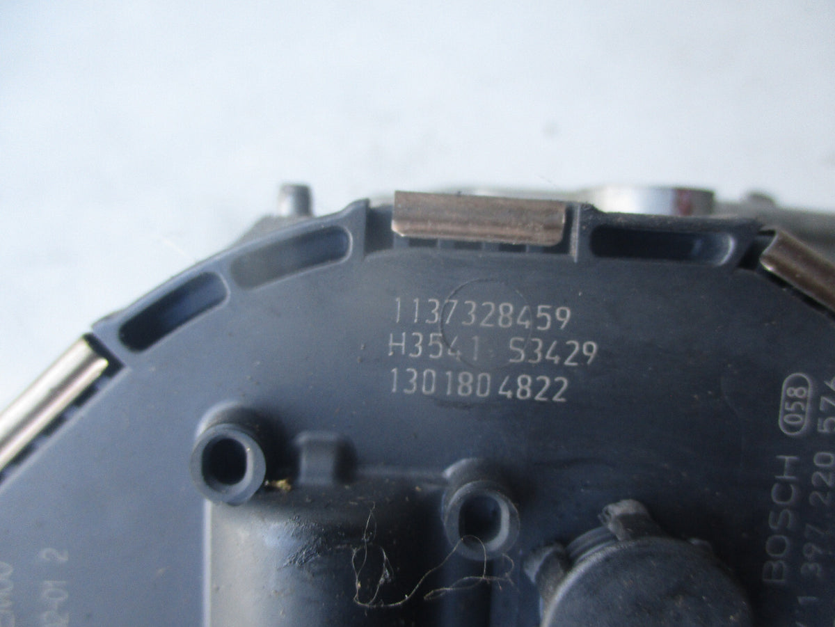 PEUGEOT 3008 2010 NS PASSENGER SIDE FRONT WIPER MOTOR 1137328459
