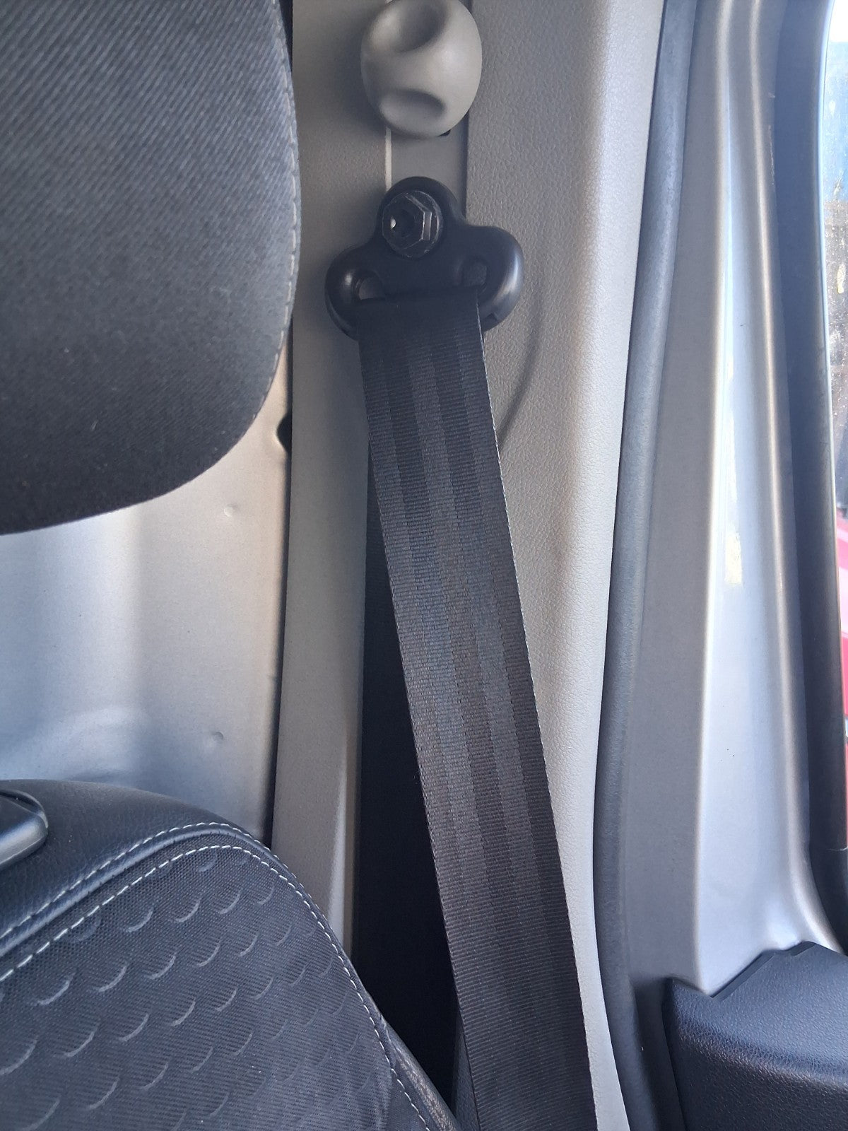2017 VAUXHALL VIVARO MK2 NSF PASSENGER SIDE FRONT LEFT SEAT BELT