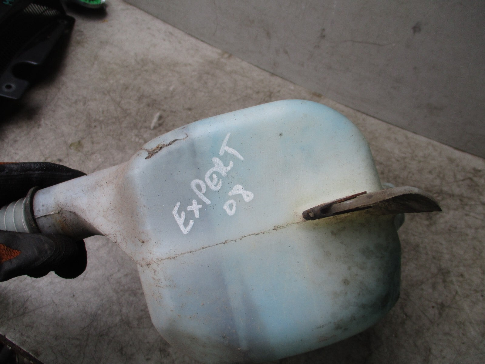 2007 PEUGEOT EXPERT MK2 WINDSCREEN WASHER TANK & PUMP 1400712680