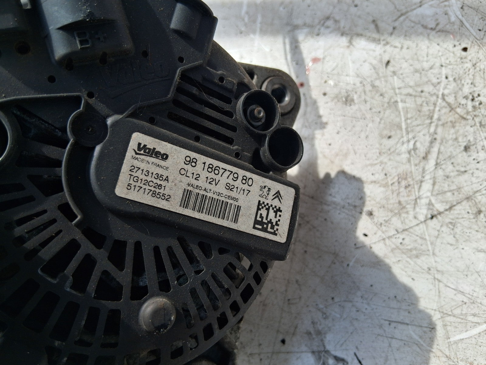 2012 PEUGEOT 208 ALTERNATOR 9818677980