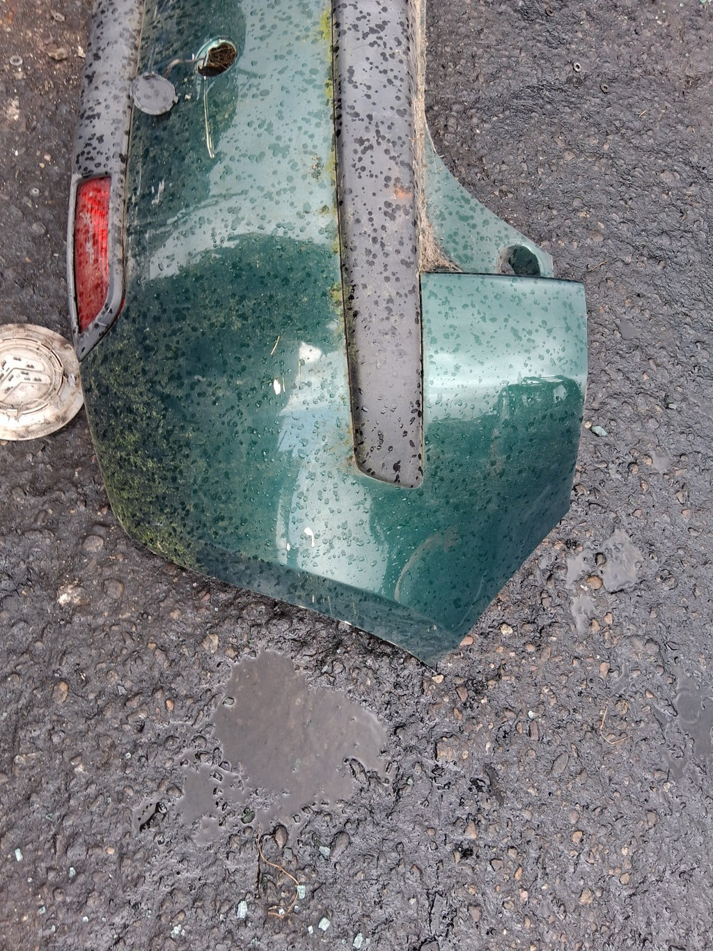 CITROEN C4 2005 MK1 5 DOOR REAR BUMPER COMPLETE GREEN